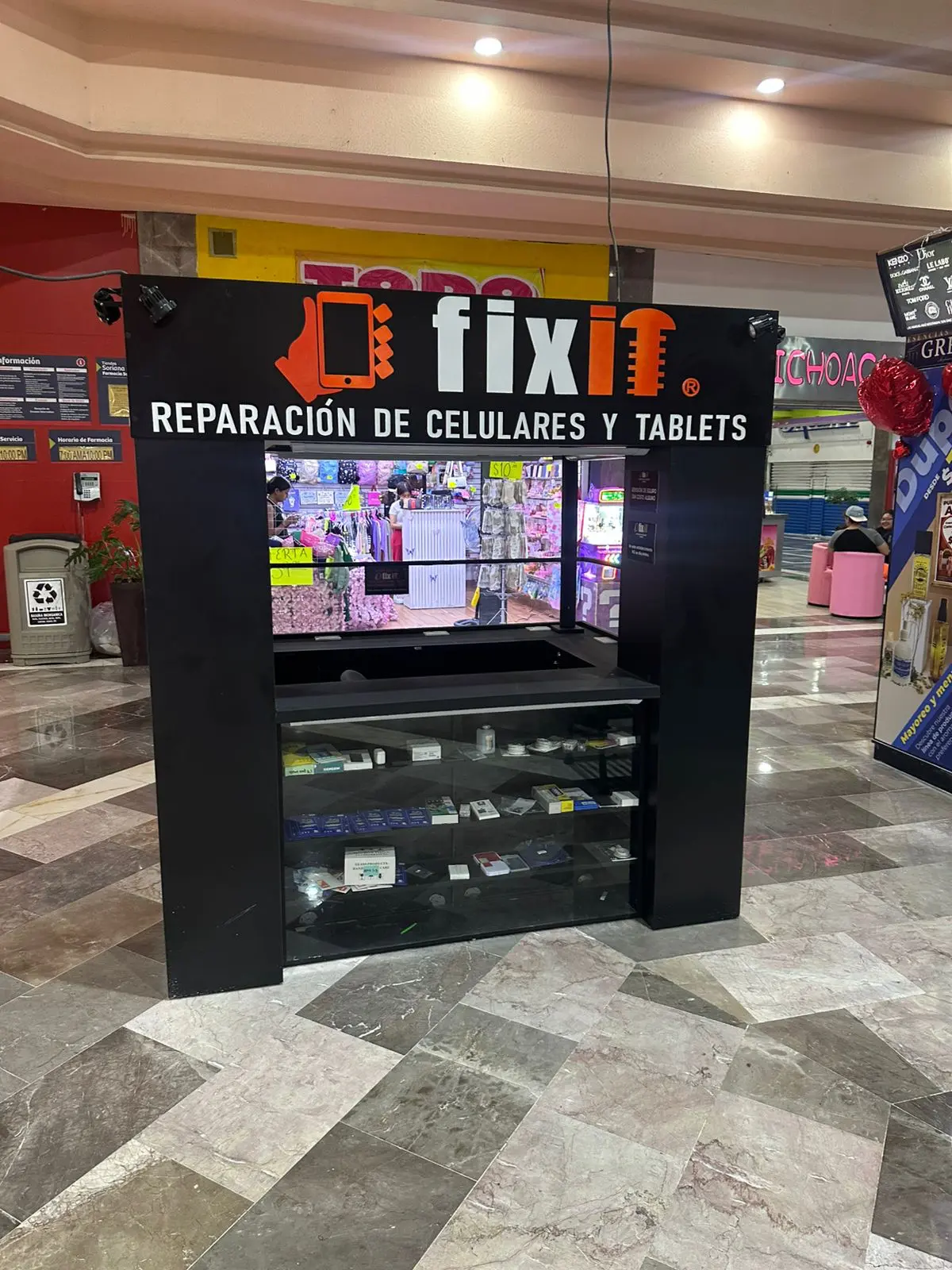 Fix It sucursal Plaza Cantil-Coyoacán